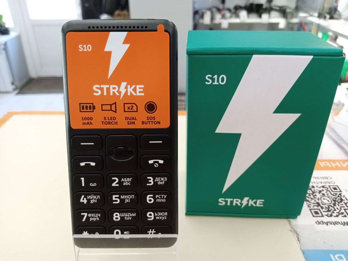 Мобильный телефон Strike S10