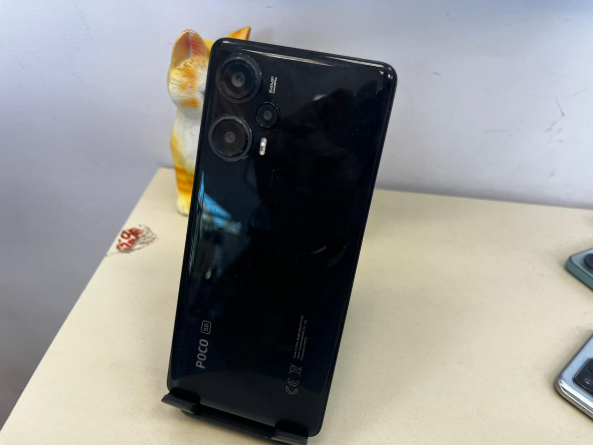 Смартфон Xiaomi POCO F5 12/256