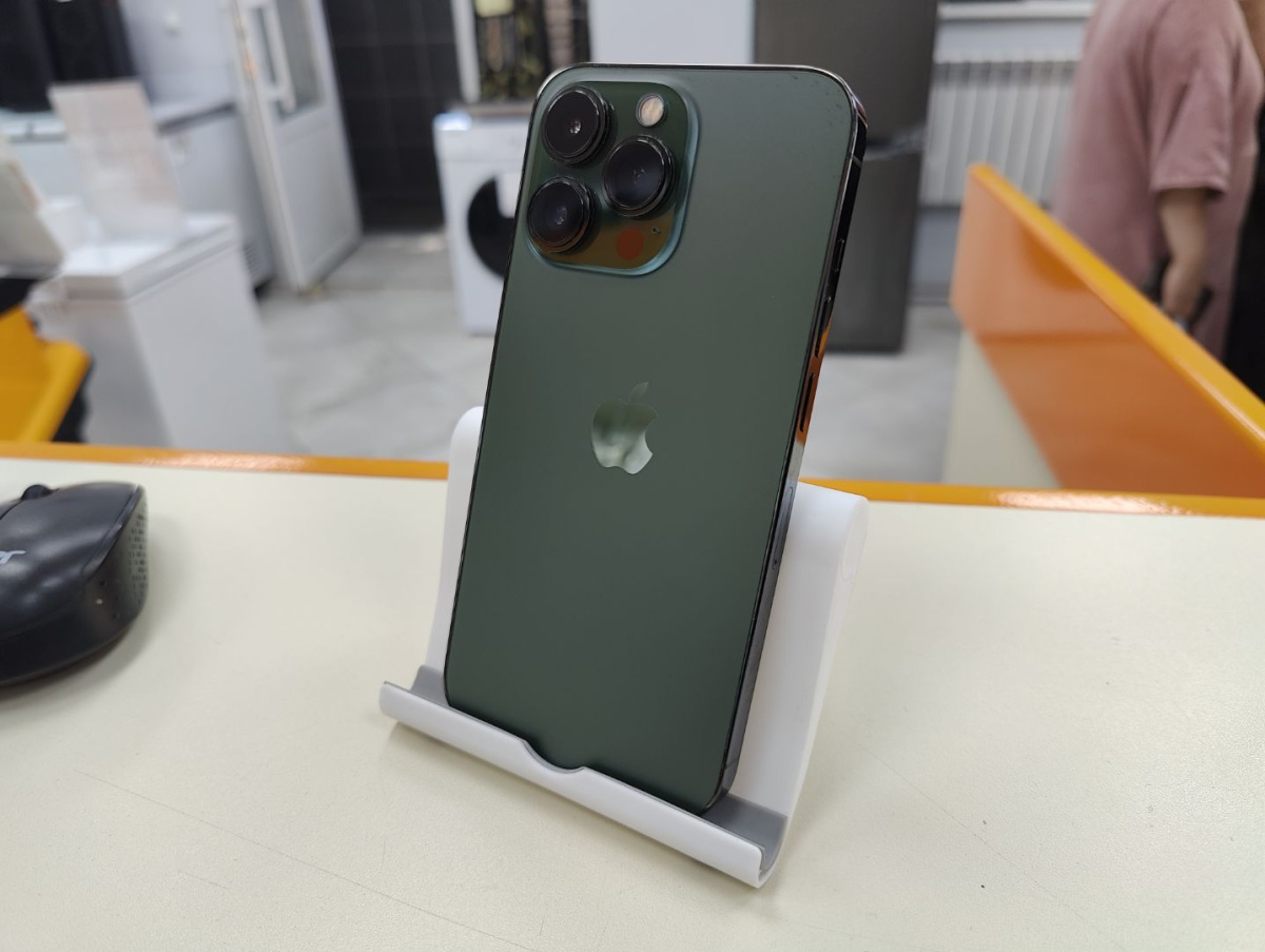 Смартфон Apple iPhone 13 Pro 128Gb