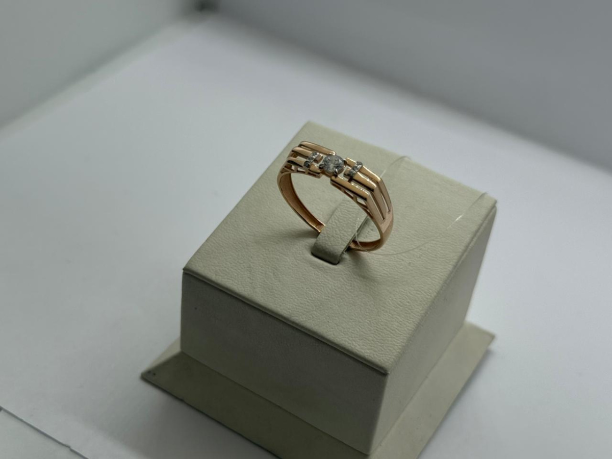 КОЛЬЦО С КАМНЯМИ (Au 585)