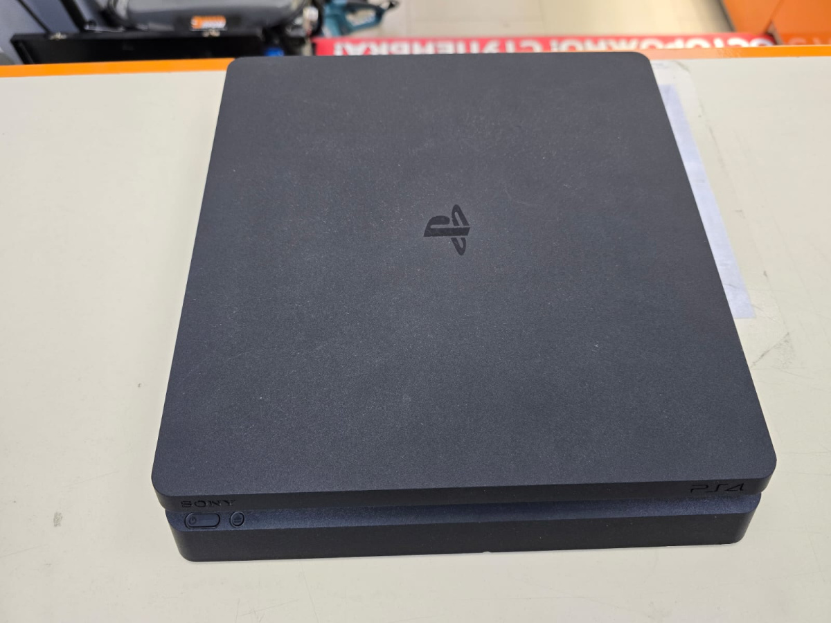 Игровая приставка PlayStation 4 Slim 1Tb