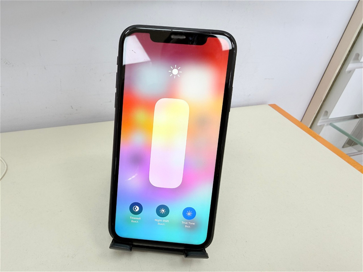 Смартфон Apple iPhone Xr 64Gb