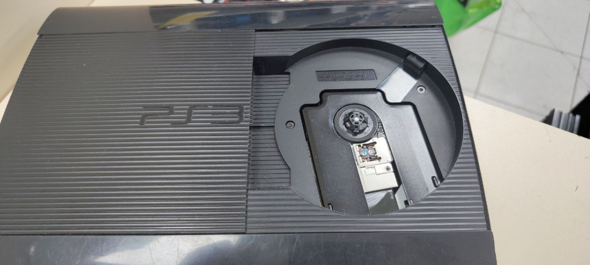 Игровая приставка PlayStation 3 16GB