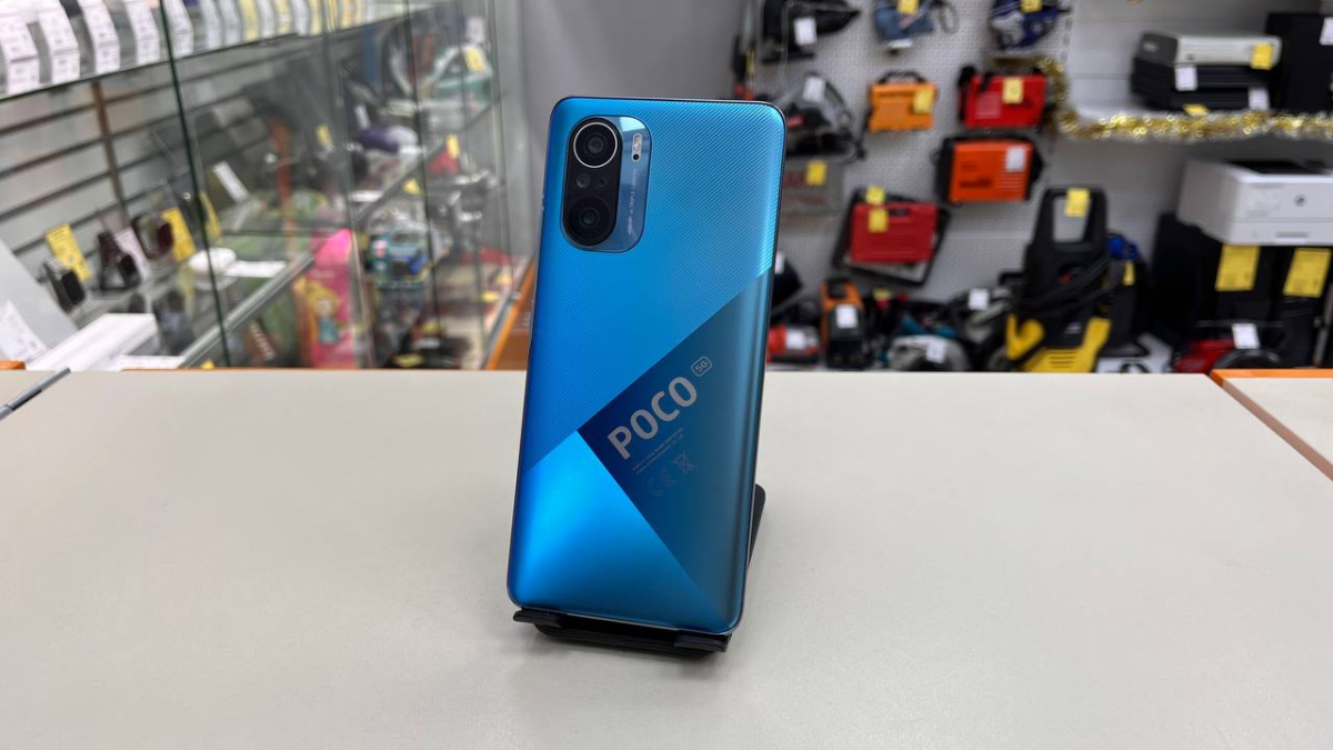 Смартфон Xiaomi Poco F3 8/256