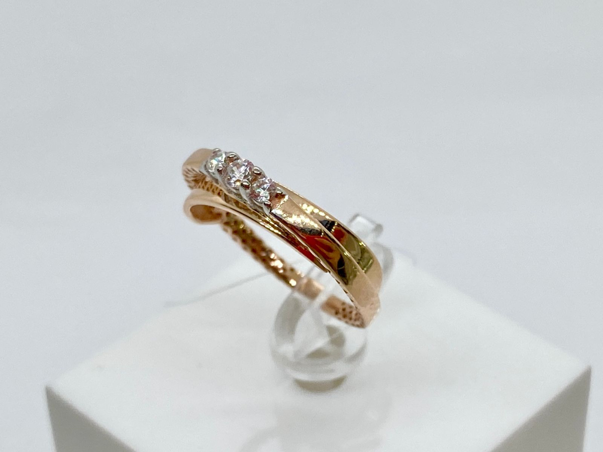 КОЛЬЦО С КАМНЯМИ (Au 585)