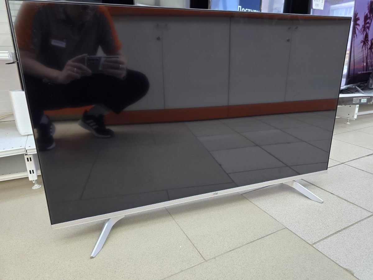 LED Телевизор Artel UA43H3401