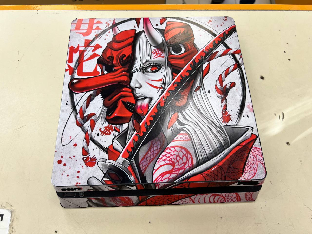 Игровая приставка PlayStation 4 Slim 500GB