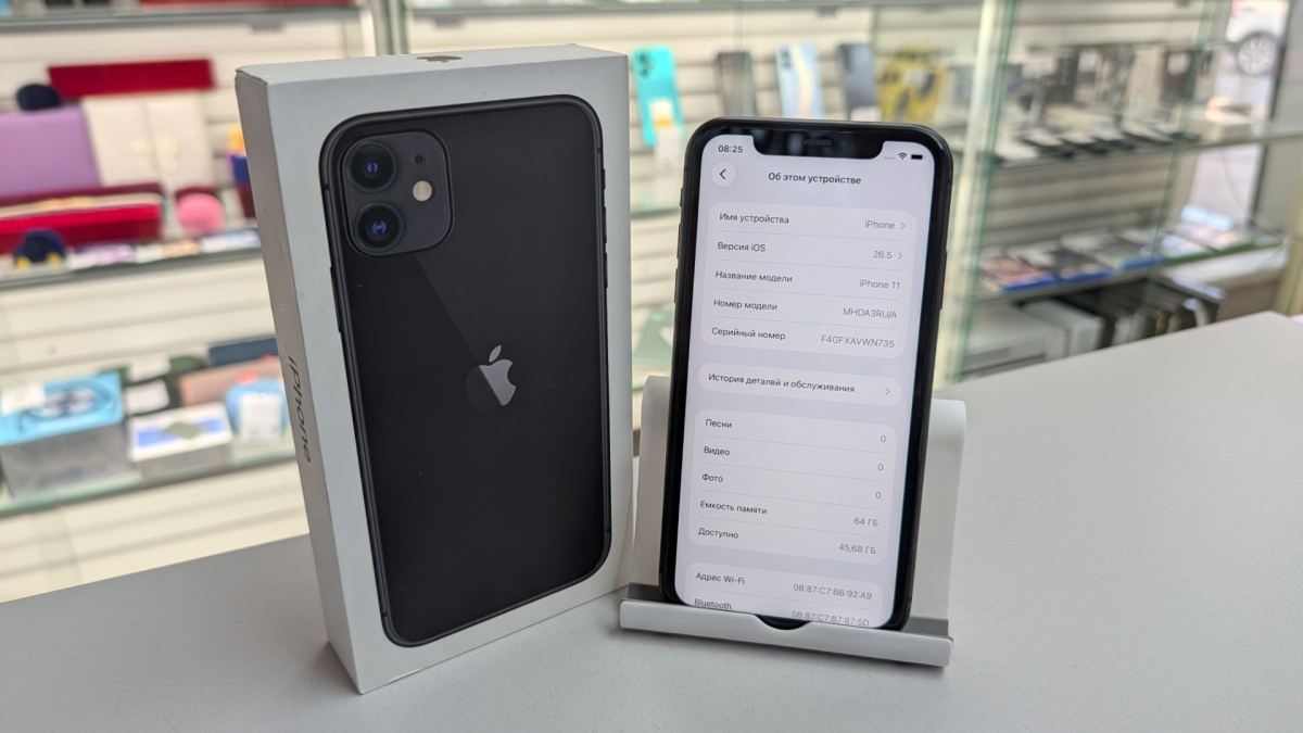Смартфон Apple iPhone 11 64Gb