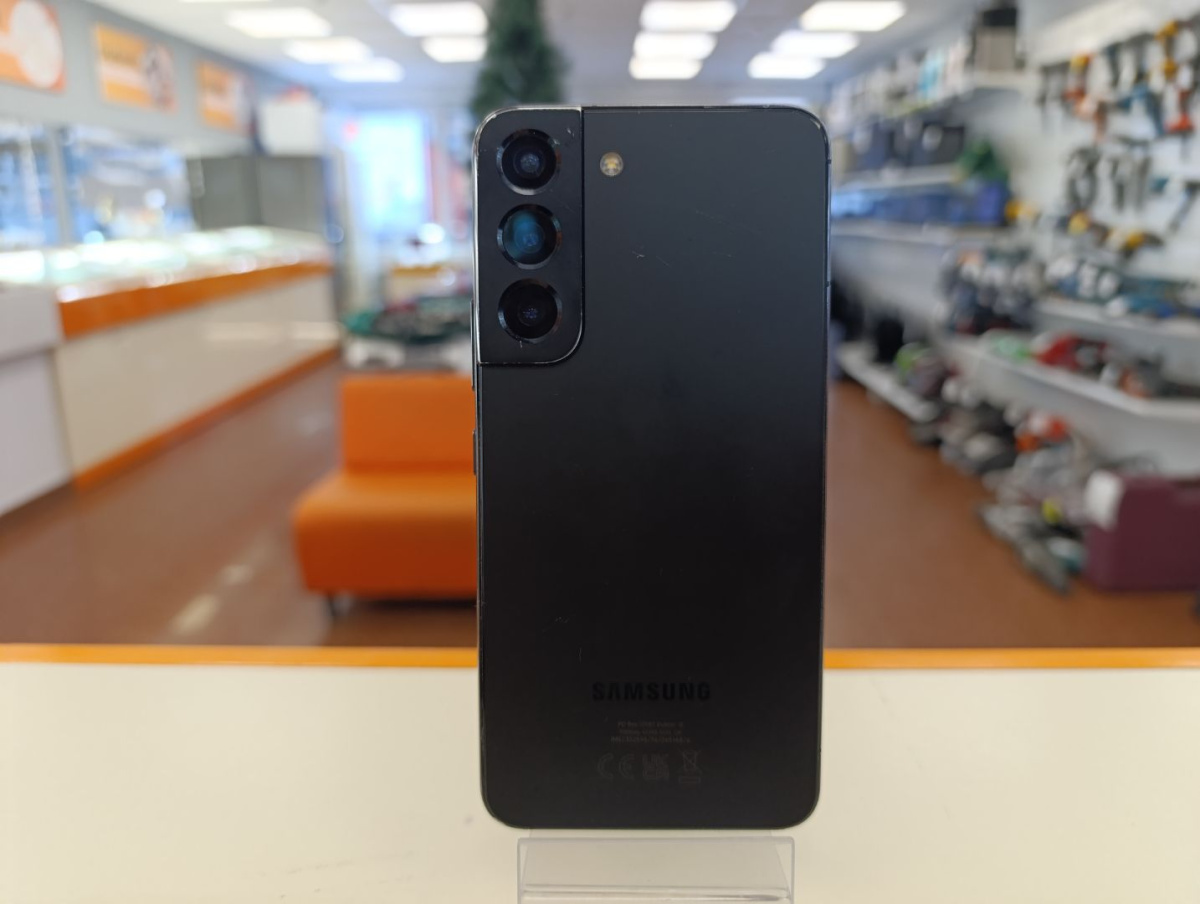 Смартфон Samsung Galaxy S22 8/256