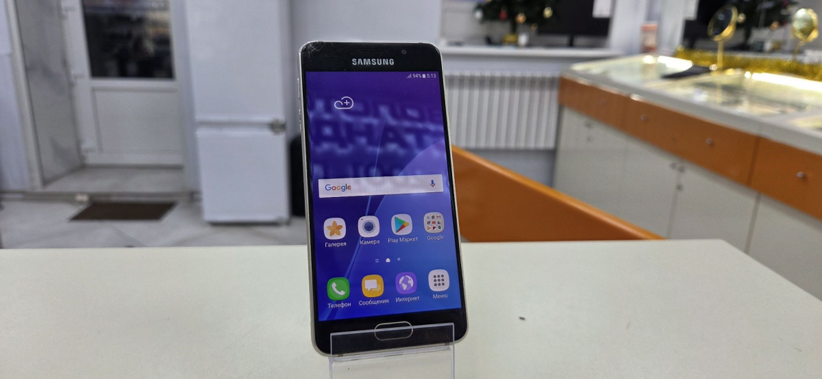 Смартфон Samsung Galaxy A3 1/16