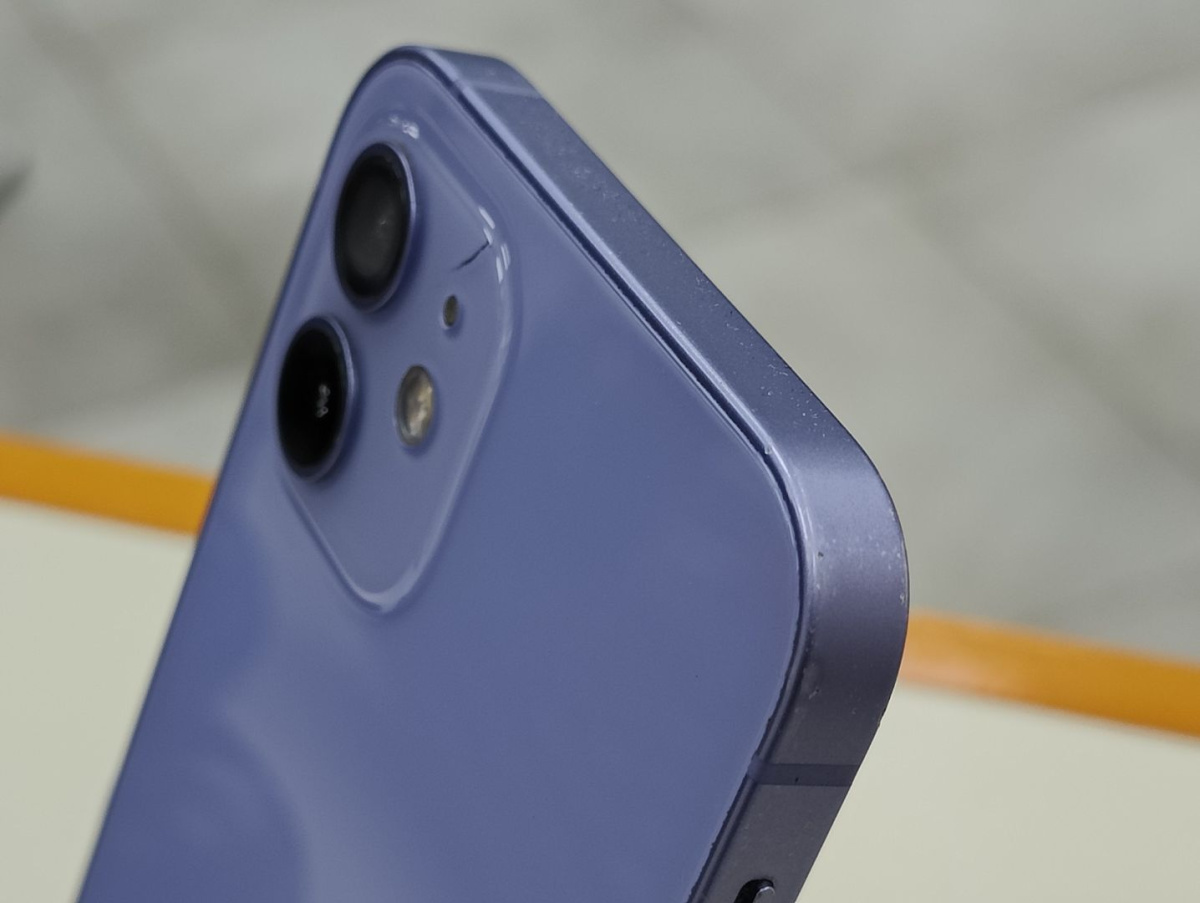 Смартфон Apple iPhone 12 128Gb