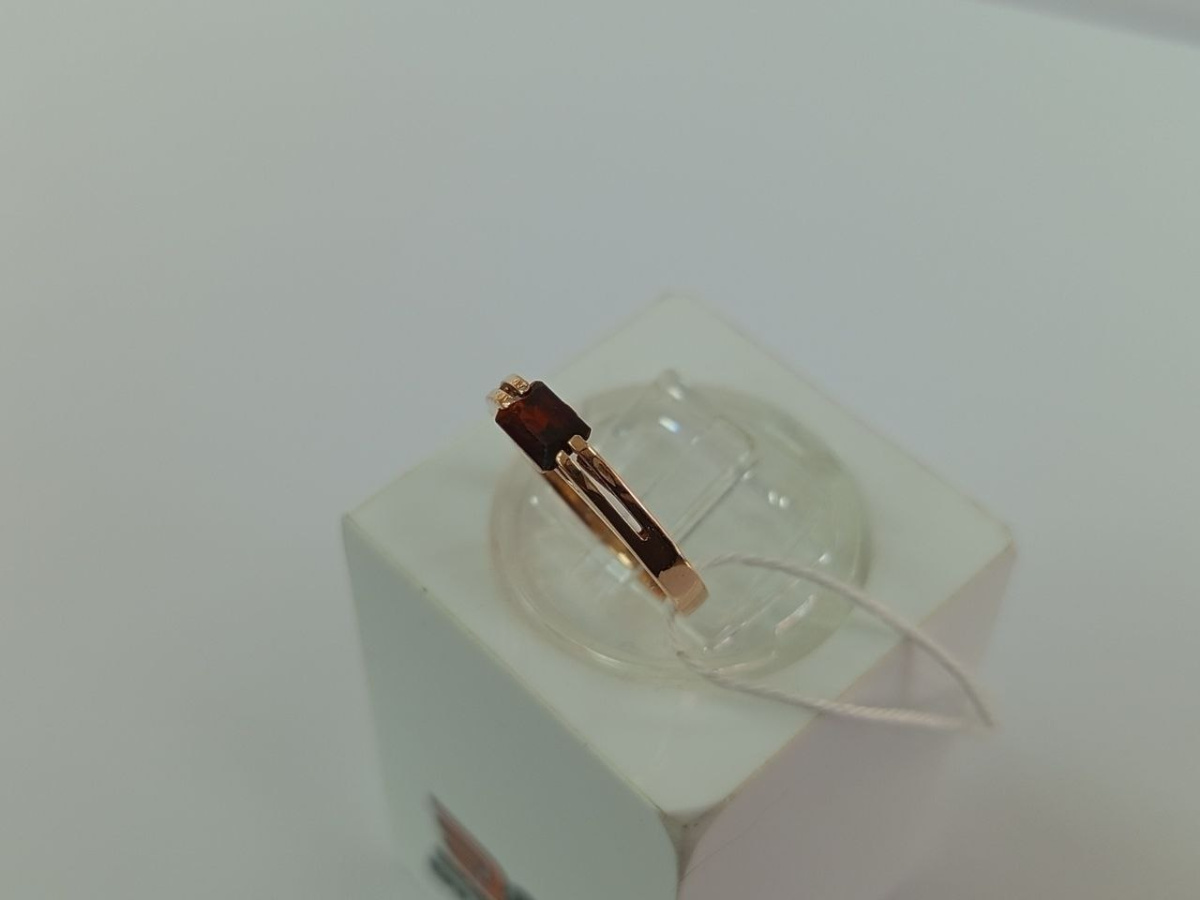 КОЛКМ585 КОЛЬЦО С КАМНЕМ (Au 585)