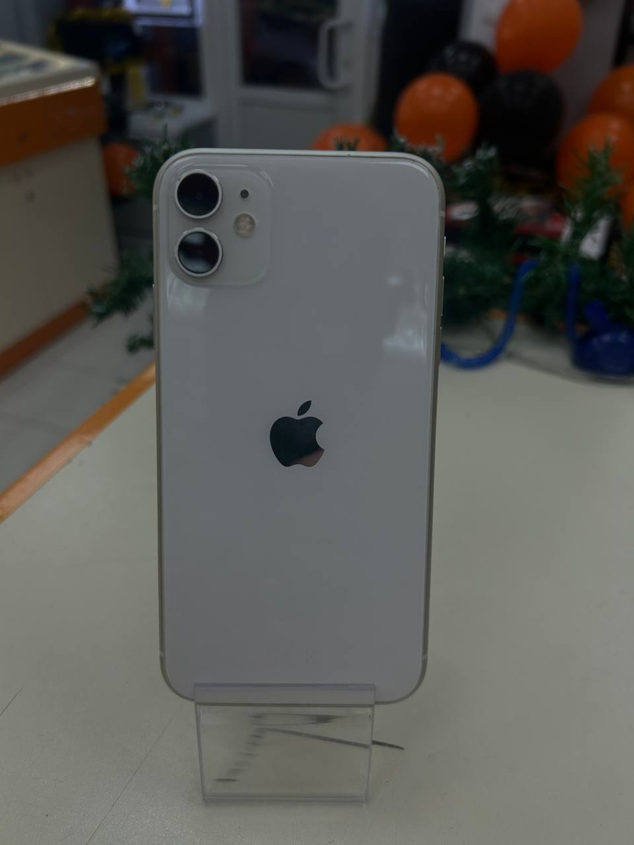 Смартфон Apple iPhone 11 64Gb