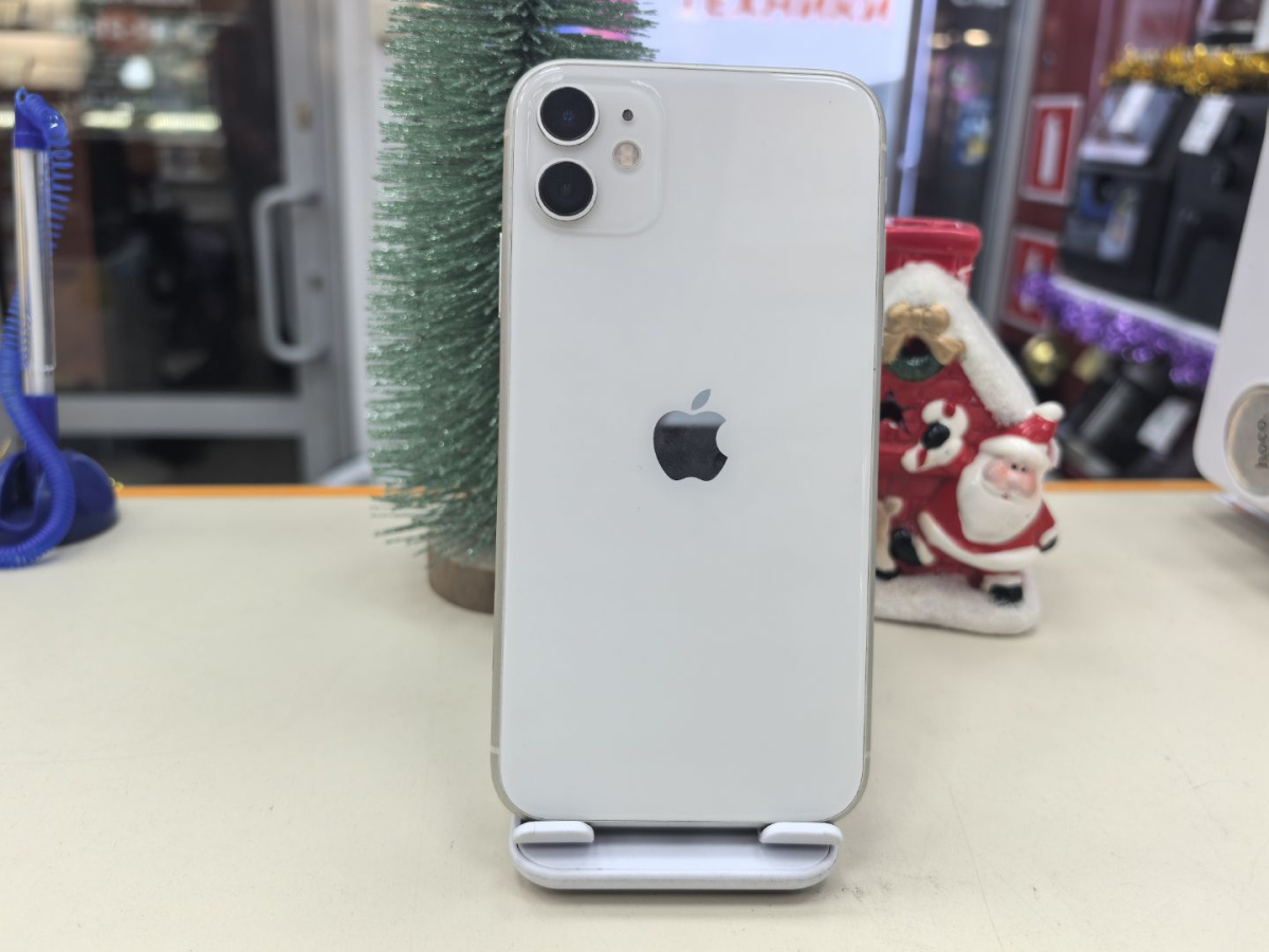Смартфон Apple iPhone 11 64Gb