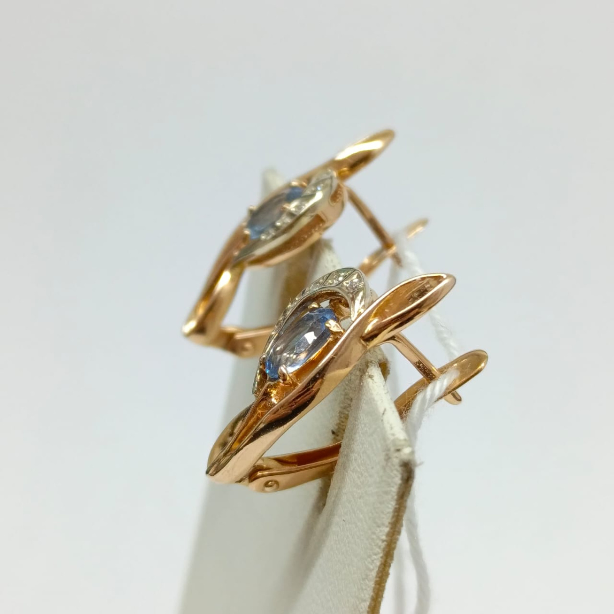 СКМИ585 СЕРЬГИ С КАМНЯМИ (Au 585)