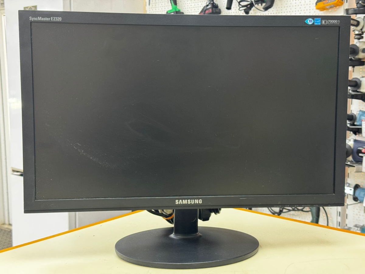 Монитор Samsung E2320