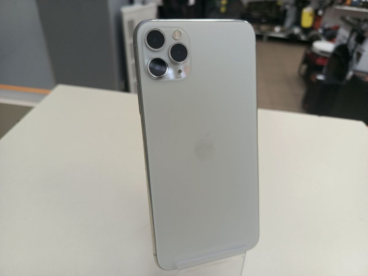 Смартфон Apple iPhone 11 Pro Max 64Gb