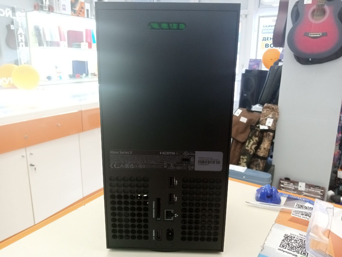 Игровая приставка Xbox Series X 1Tb