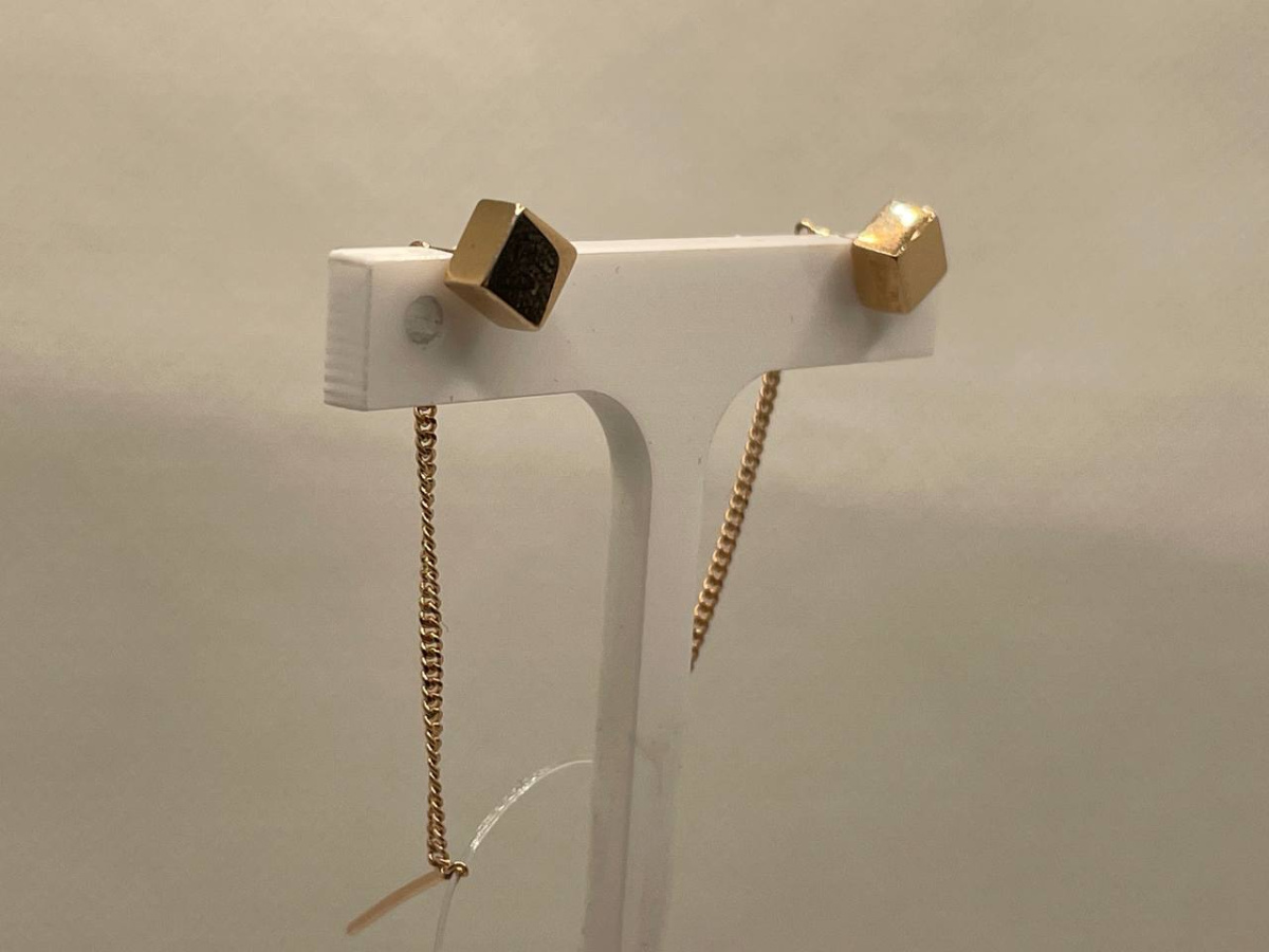 СЕРЬГИ ПРОДЕВКИ без камня (Au 585)