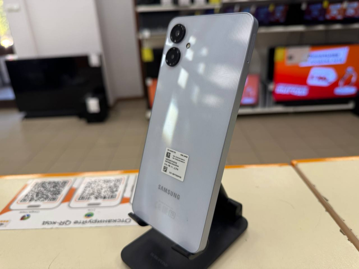 Смартфон Samsung Galaxy A06 4/64