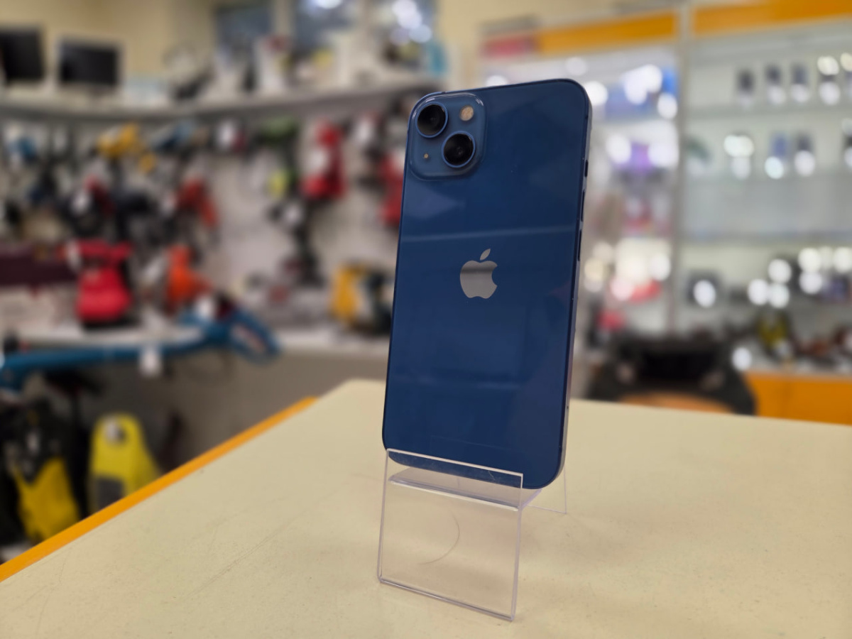 Смартфон Apple iPhone 13 128Gb