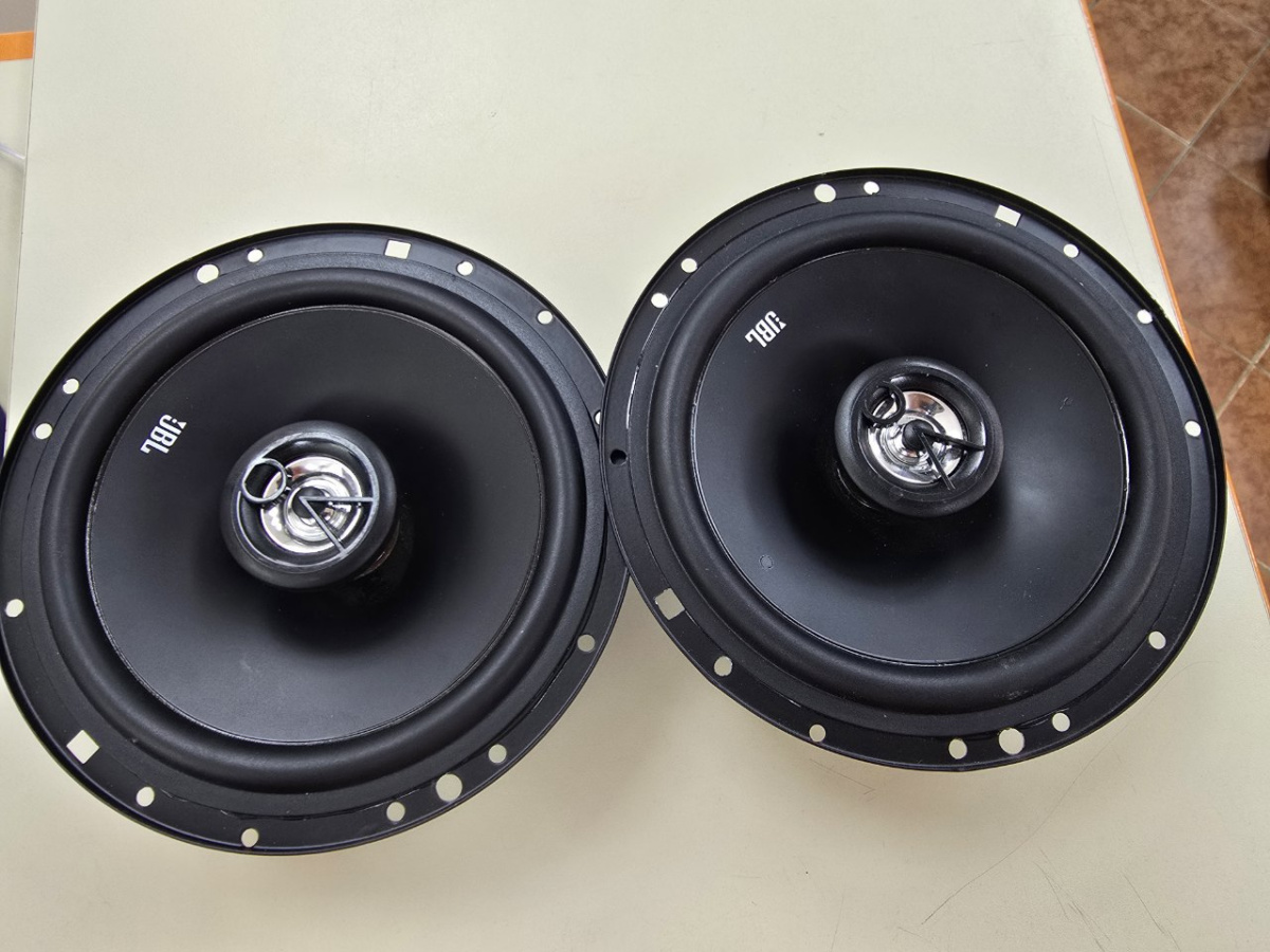 Автоакустика передняя JBL Stage1621