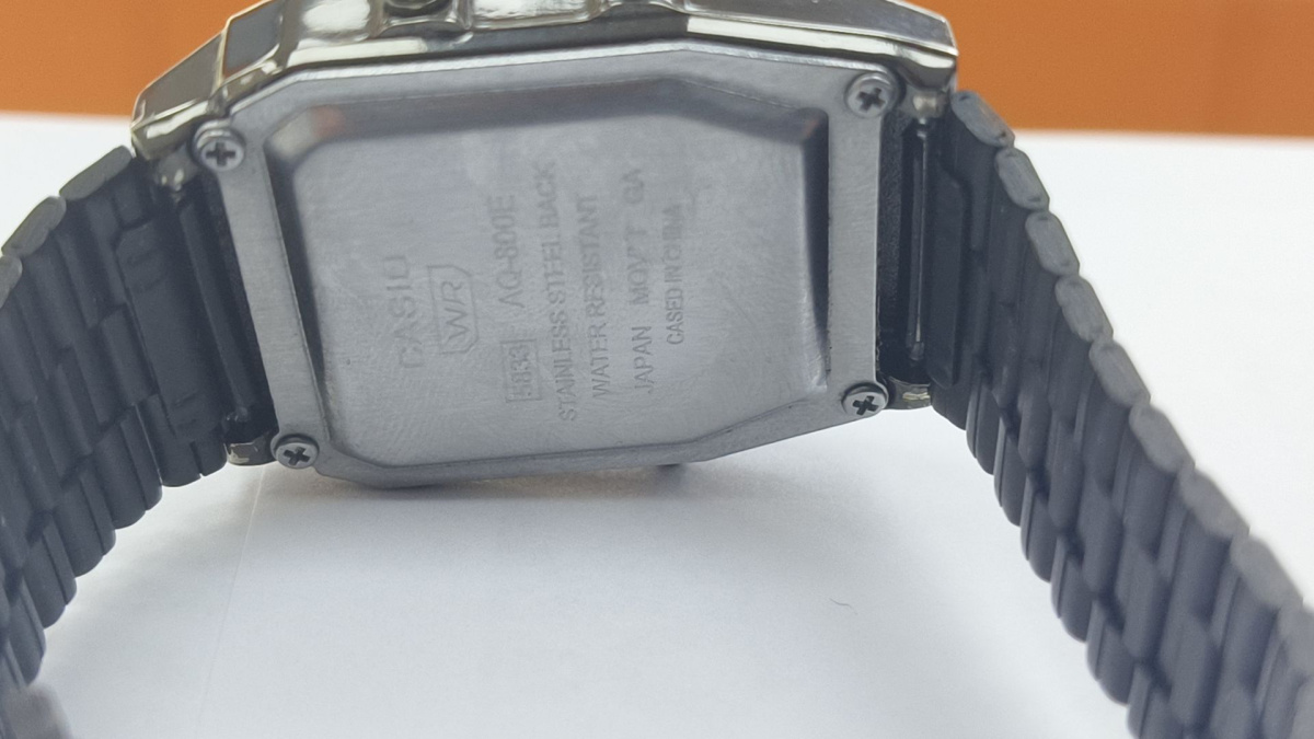 Часы наручные Casio AQ-800E
