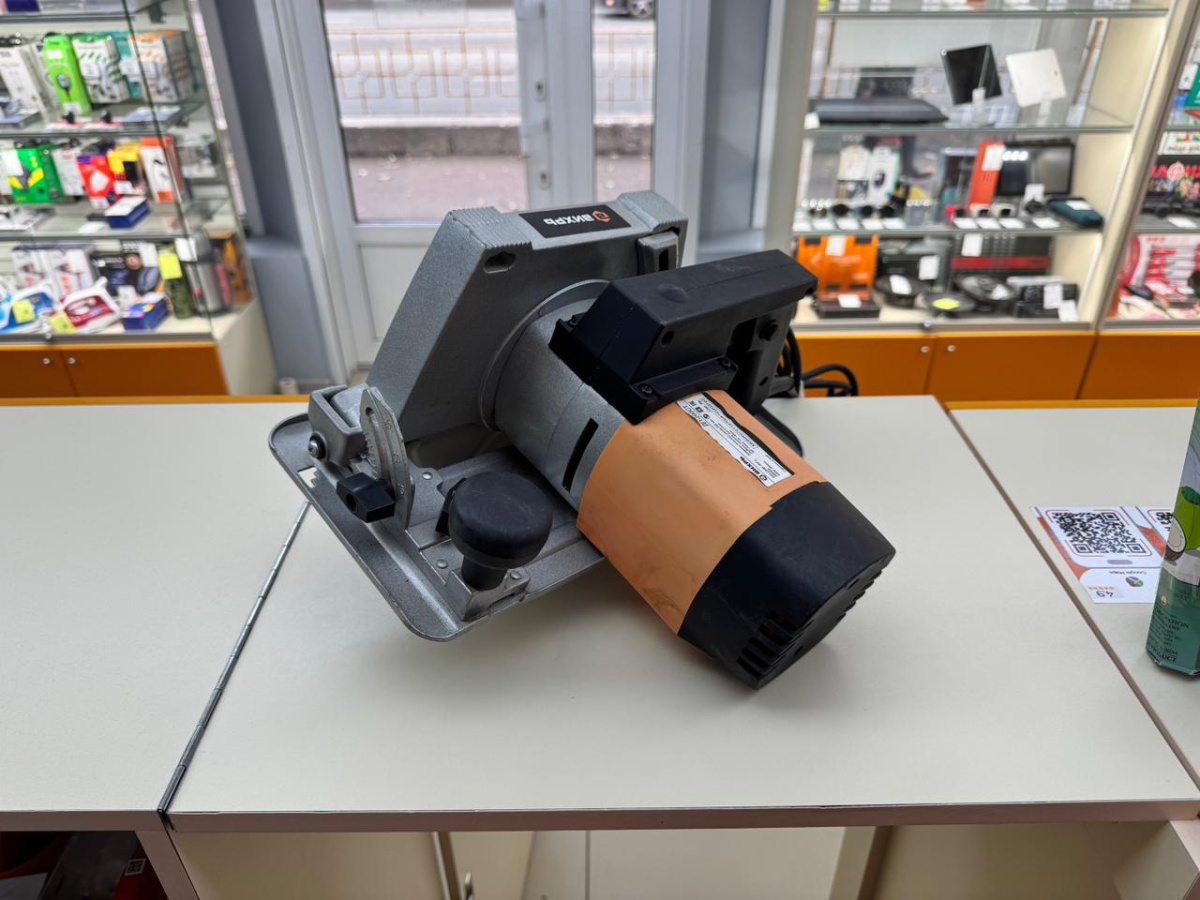 Дисковая пила Вихрь ДП-200СТ