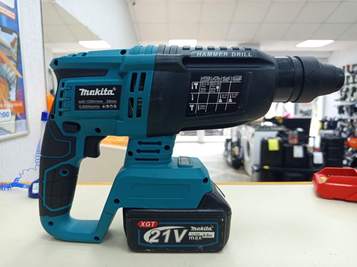 Перфоратор Makita 21V