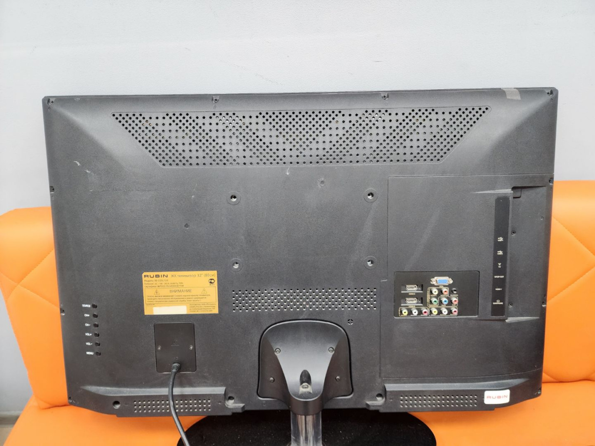 LED Телевизор Rubin RB-32SL1UE