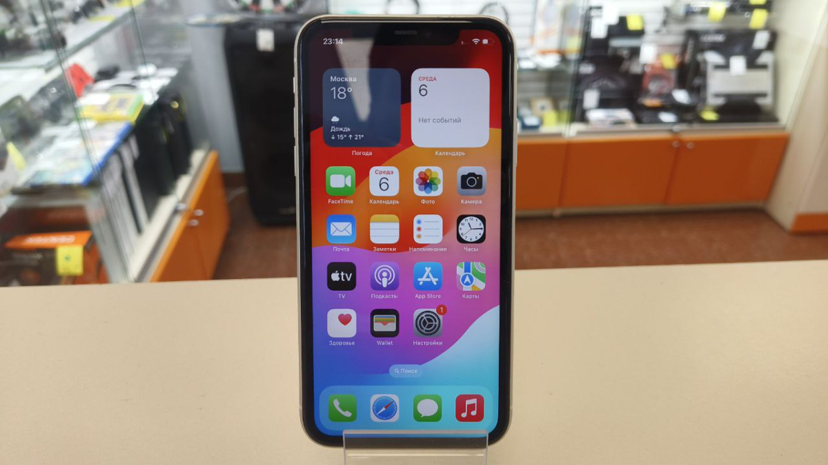 Смартфон Apple iPhone 11 128Gb