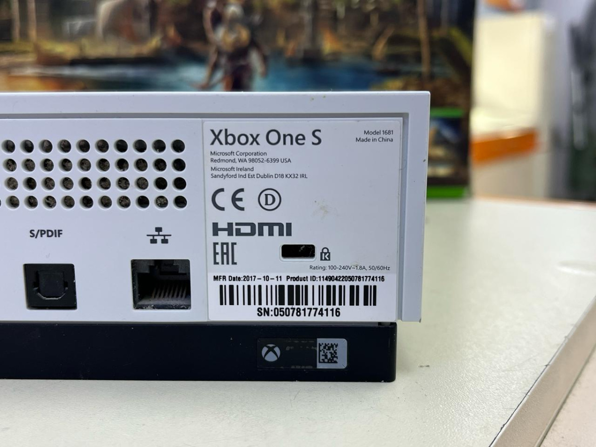 Игровая приставка Xbox One S 500Gb