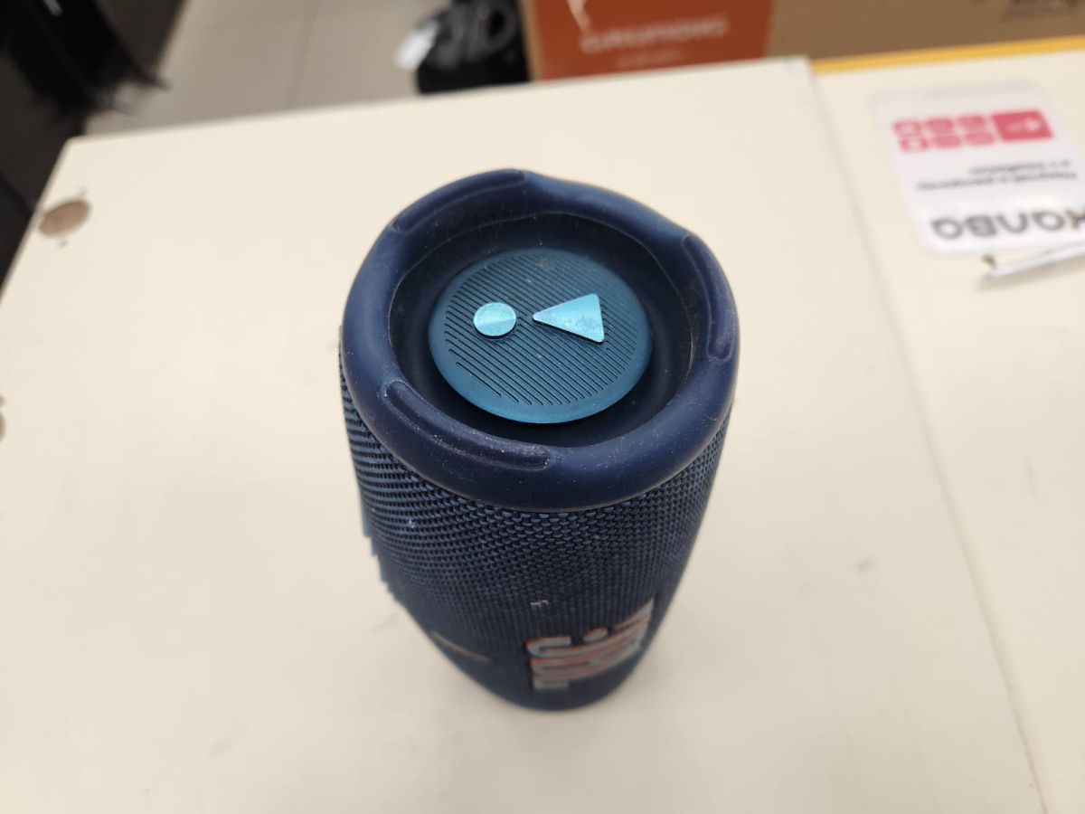 Портативная акустика JBL Charge 5