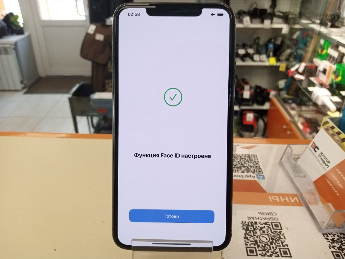 Смартфон Apple iPhone 11 Pro Max 64Gb