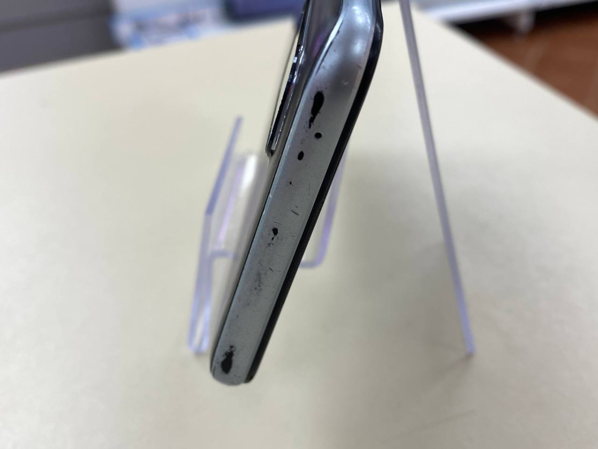 Смартфон Realme Q2 5G 6/128