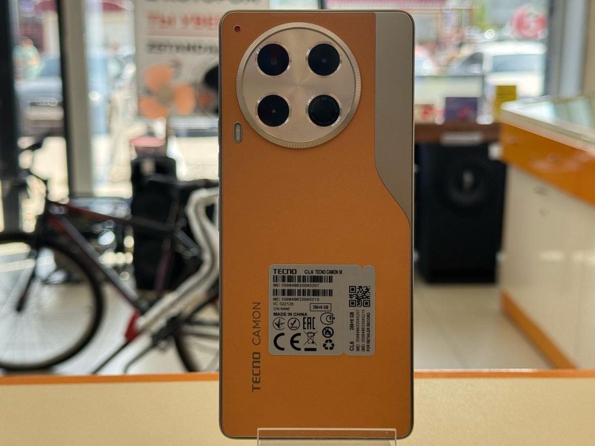 Смартфон Tecno Camon 30 8/256