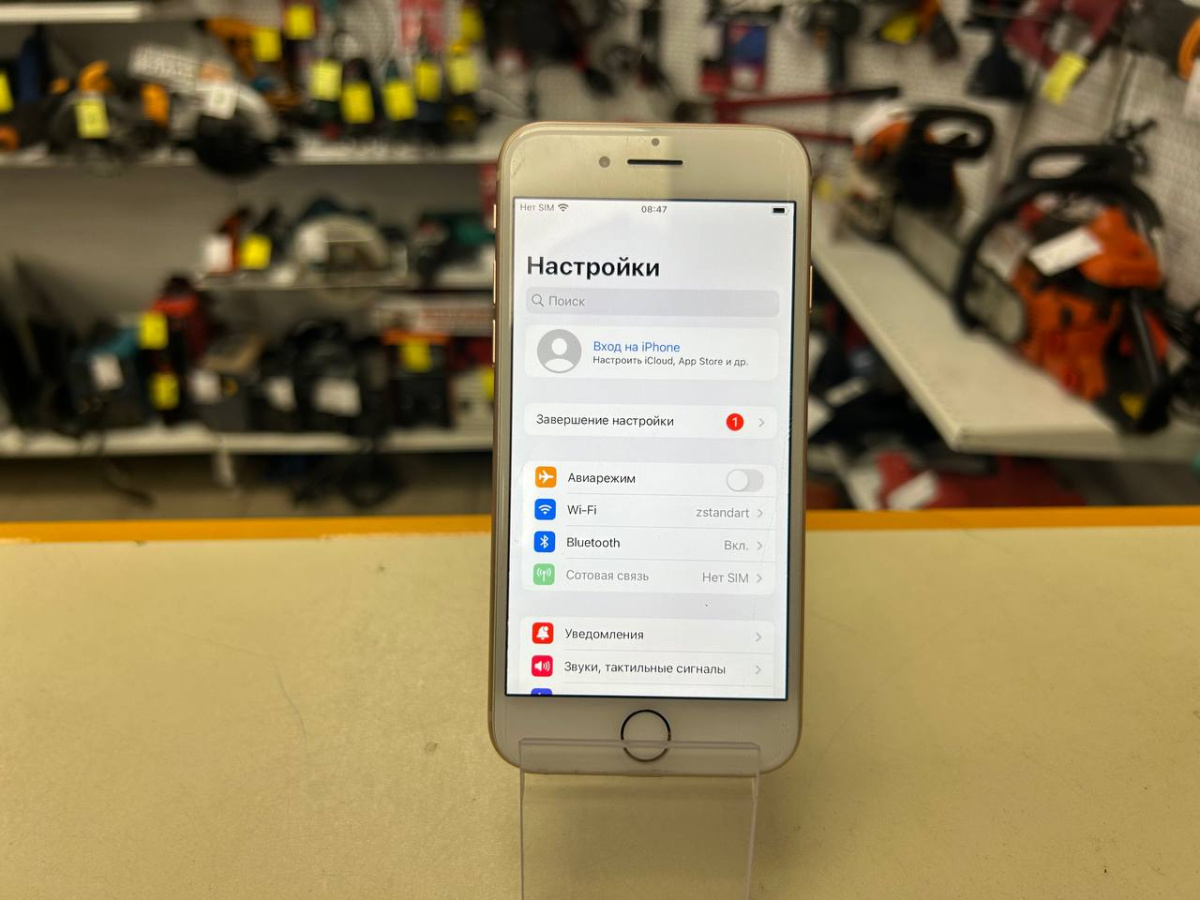 Смартфон Apple iPhone 8 64Gb