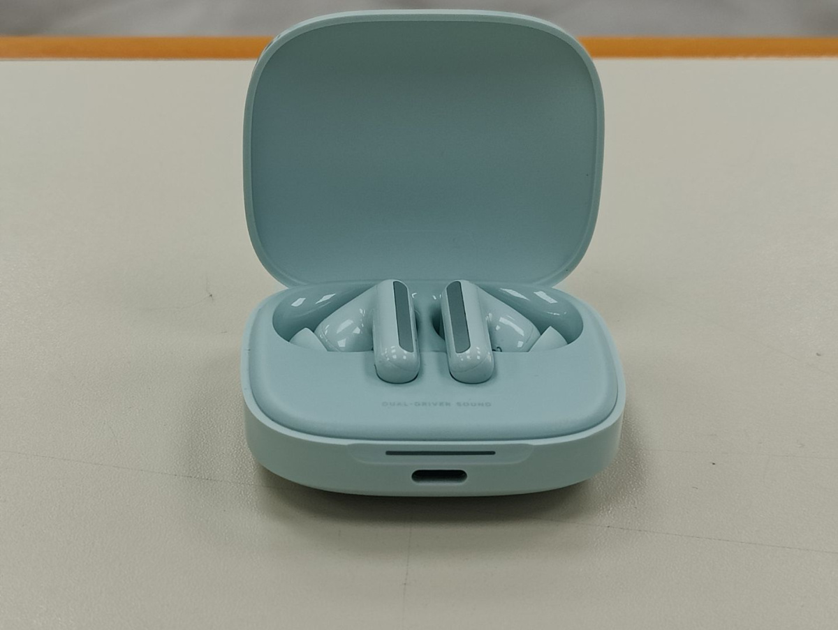 Наушники беспроводные XIAOMI Redmi Buds 6