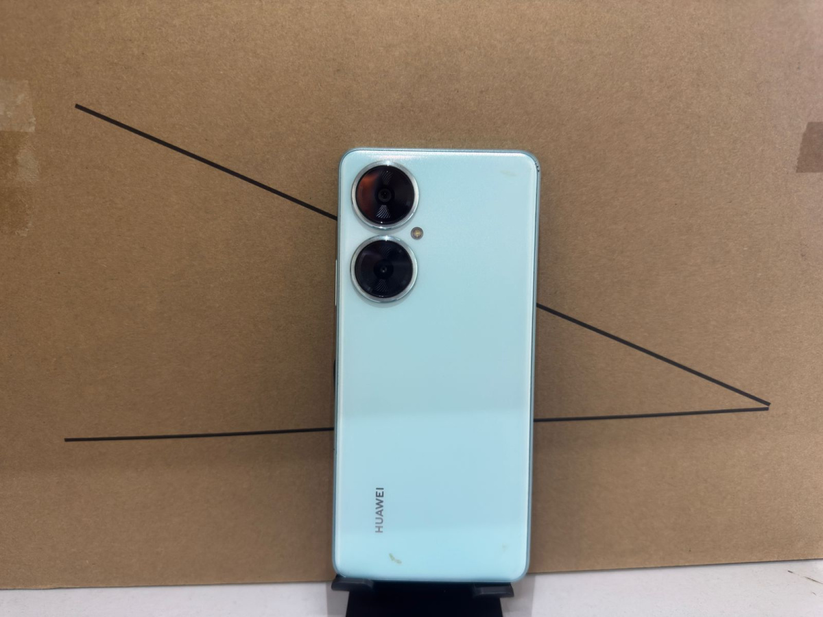 Смартфон Huawei Nova 11i 8/128