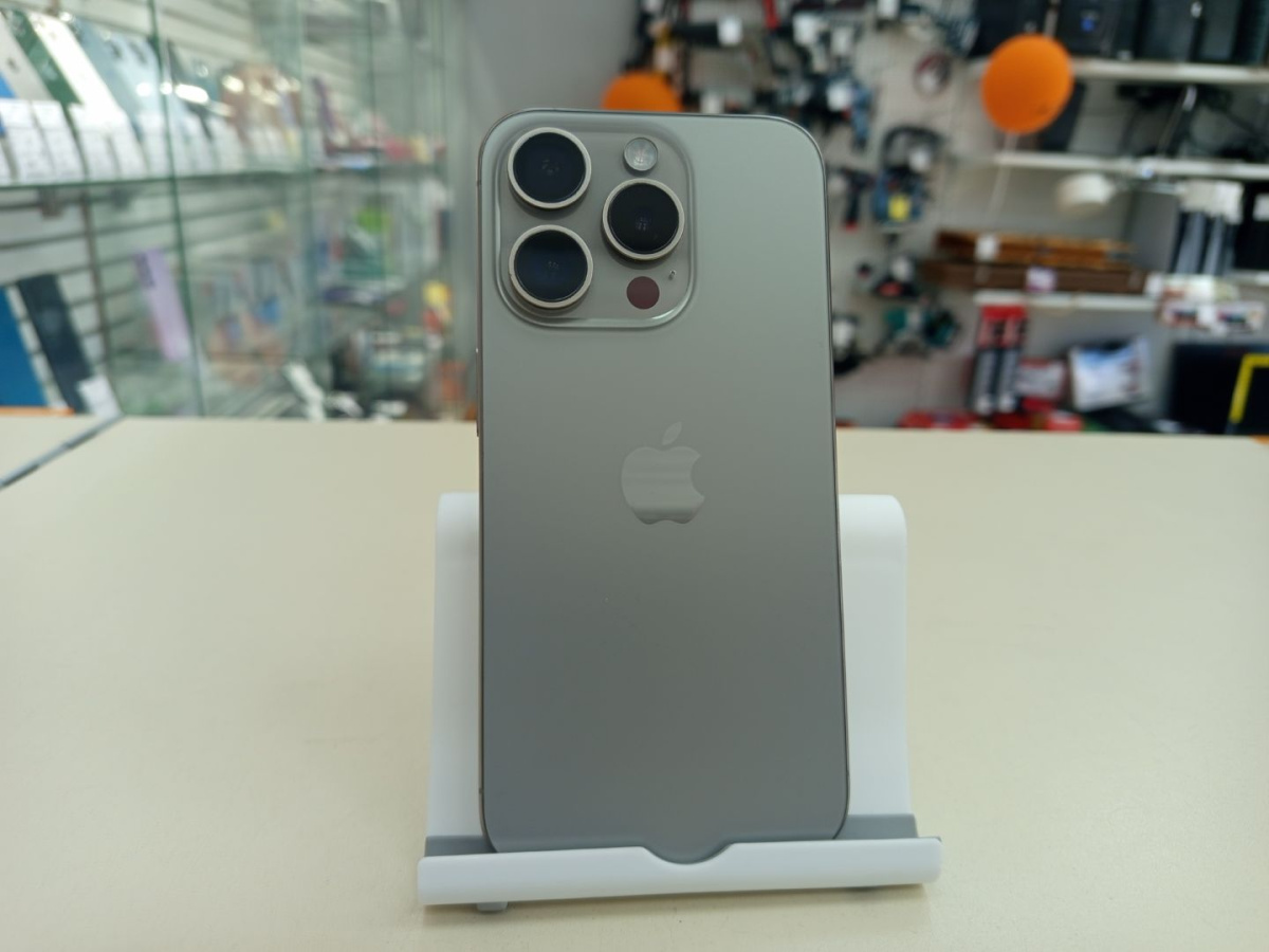 Смартфон Apple Iphone 15 Pro 128Gb