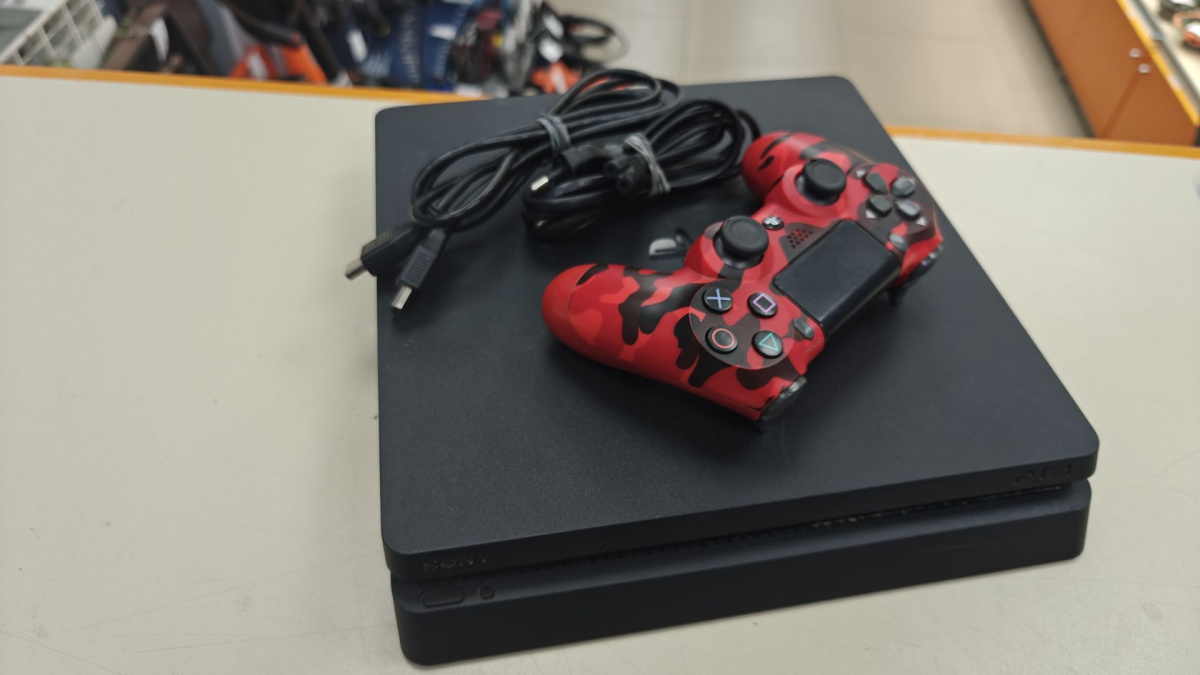 Игровая приставка PlayStation 4 Slim 1Tb