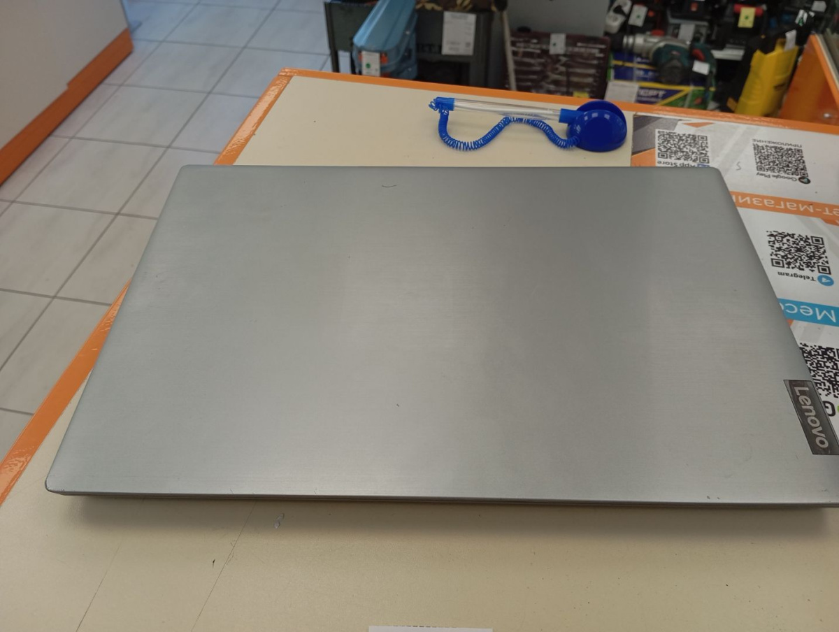 Ноутбук Lenovo Ideapad S145; AMD 3020e, Radeon Vega 3, 8 Гб, 128 Гб, Нет