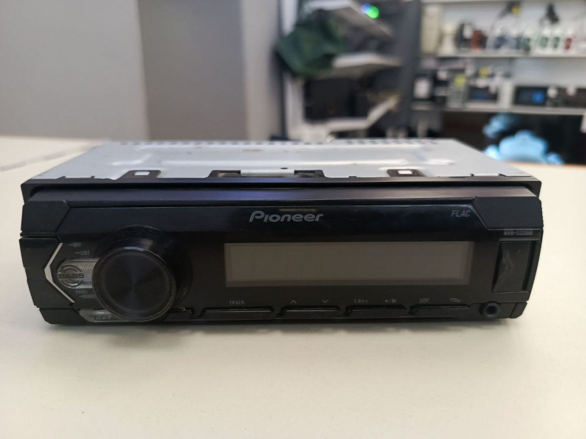 Автомагнитола Pioneer MVH-S120UB;