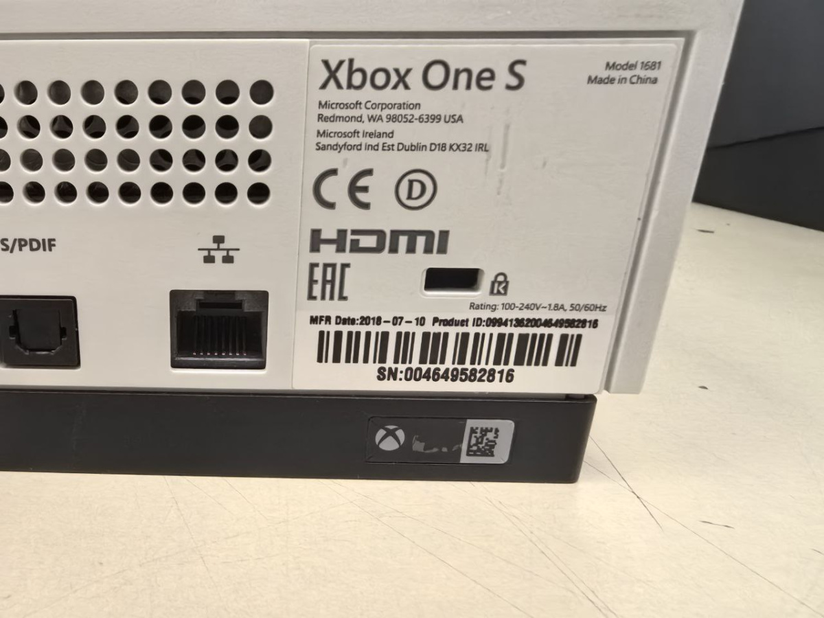 Игровая приставка Xbox One S 1TB