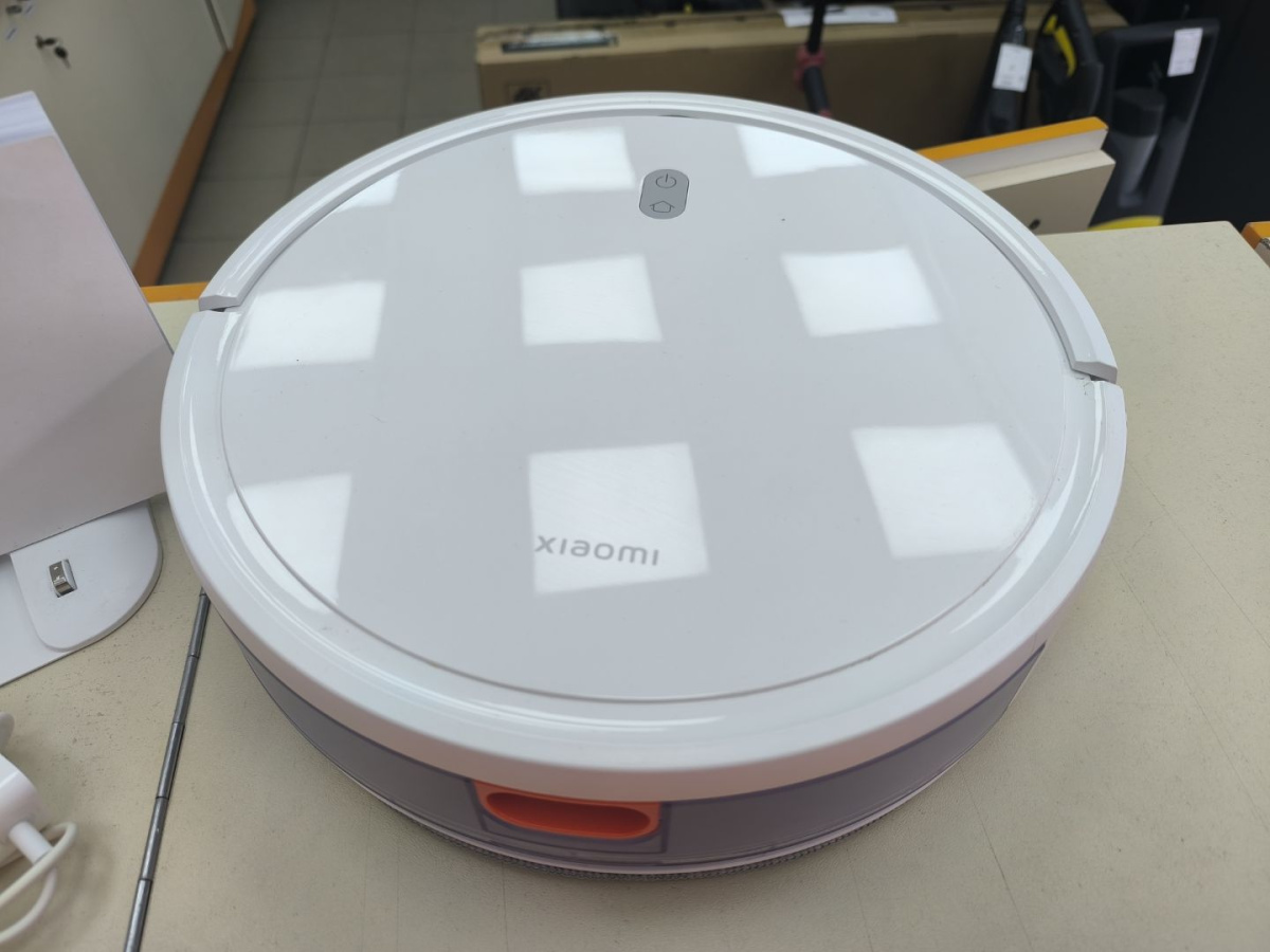Пылесос Xiaomi Robot Vacuum E12