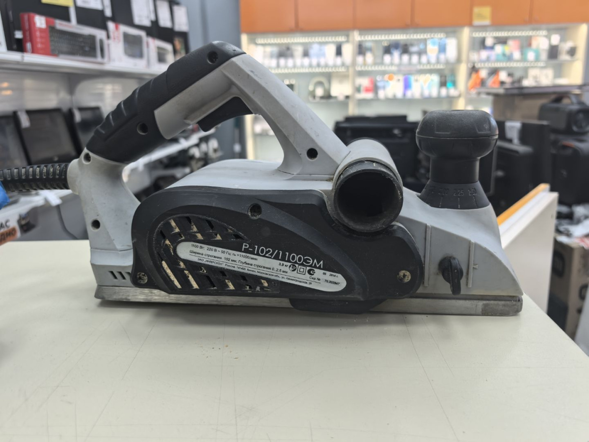 Электрорубанок Интерскол Р-102/1100ЭМ