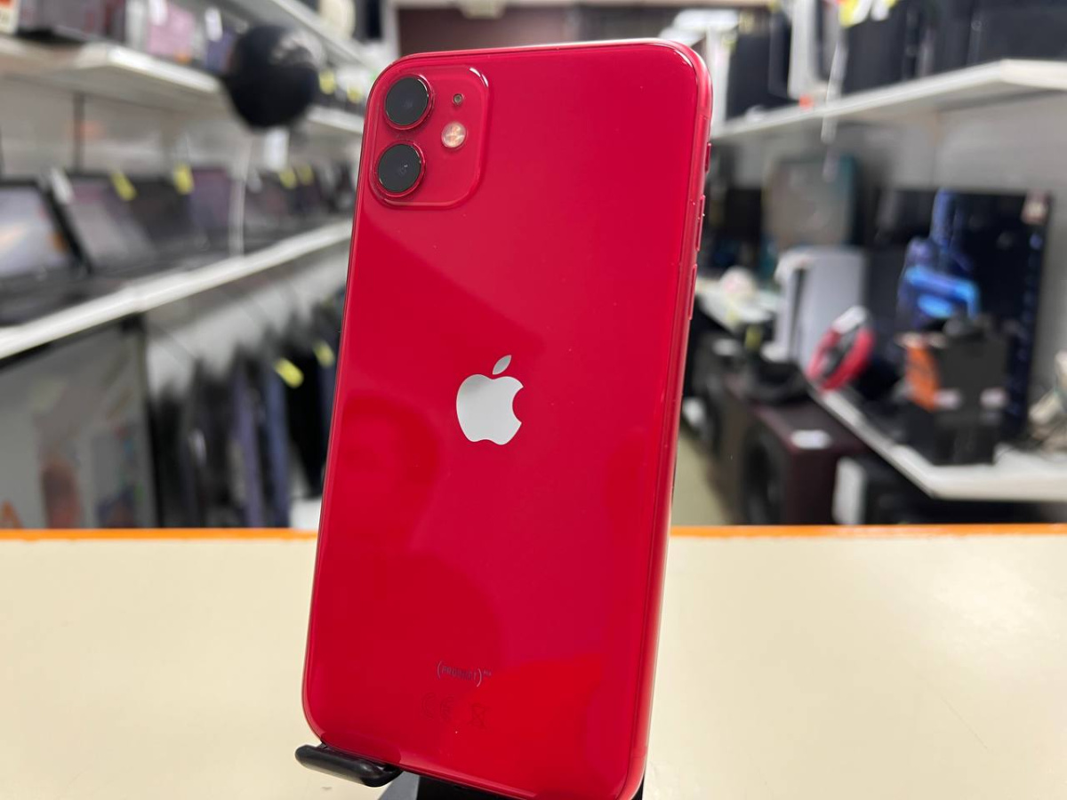 Смартфон Apple iPhone 11 64Gb