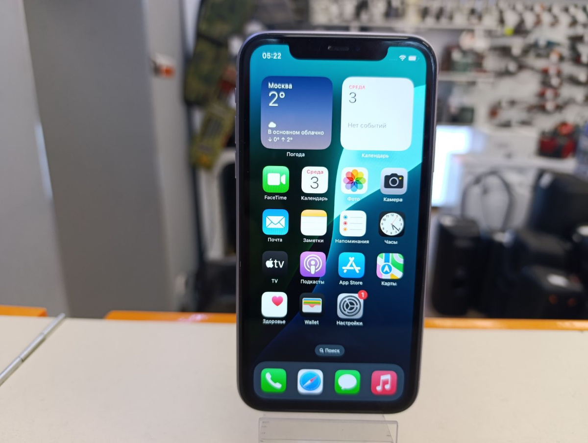 Смартфон Apple iPhone 11 64Gb