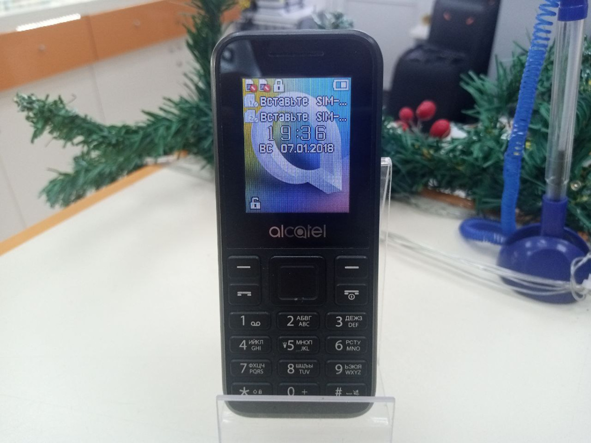 Мобильный телефон Alcatel 1016D