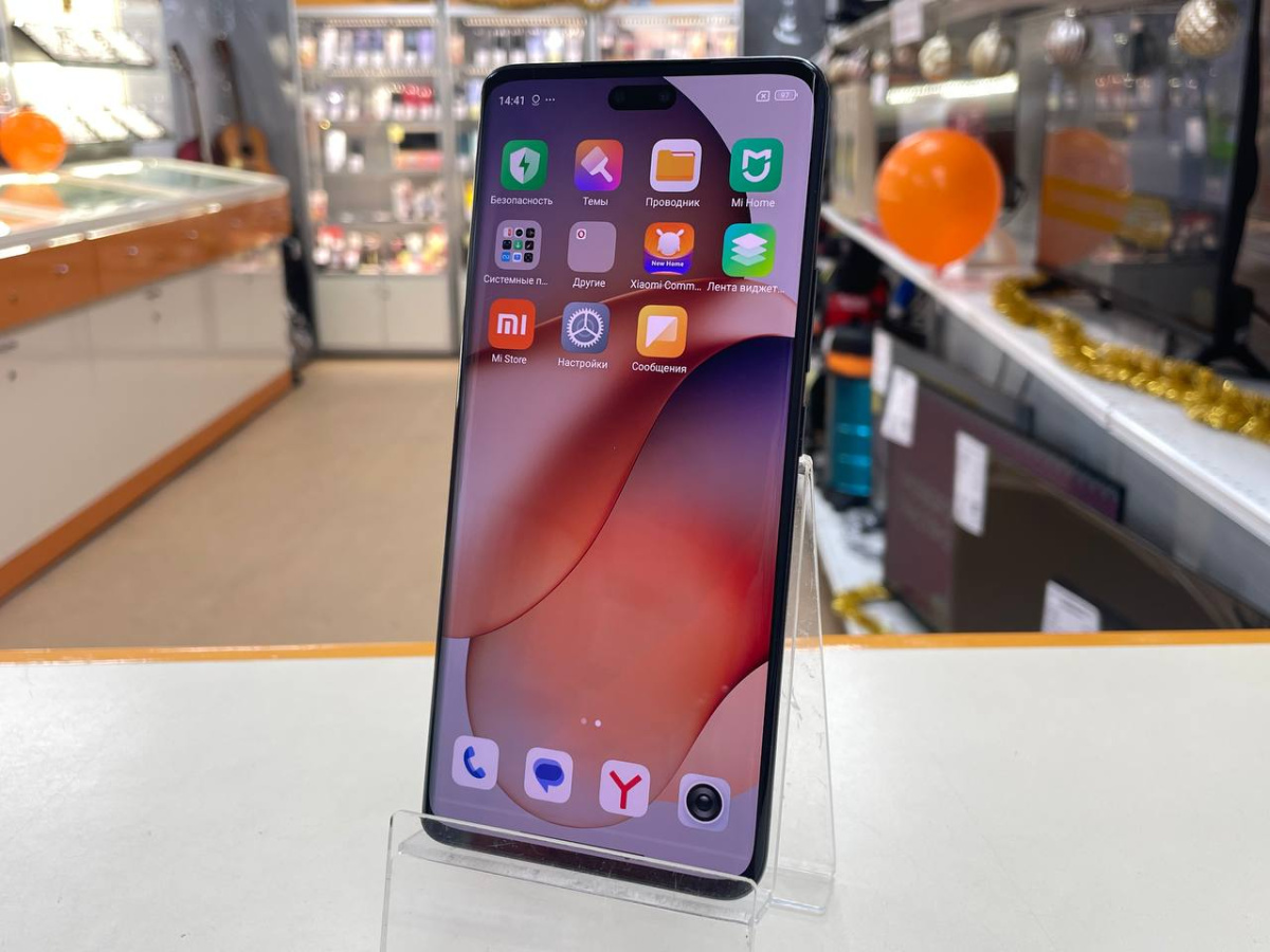 Смартфон Xiaomi 13 lite 8/256